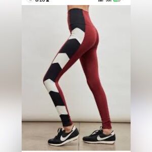 Port de bra arrow and ballerina leggings pre loved in good condition size M